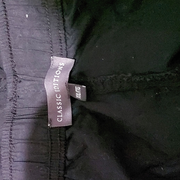 Classic Editions Uniform Capris - Picture 3 of 4